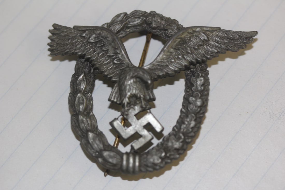 German World War II Pin: very rare