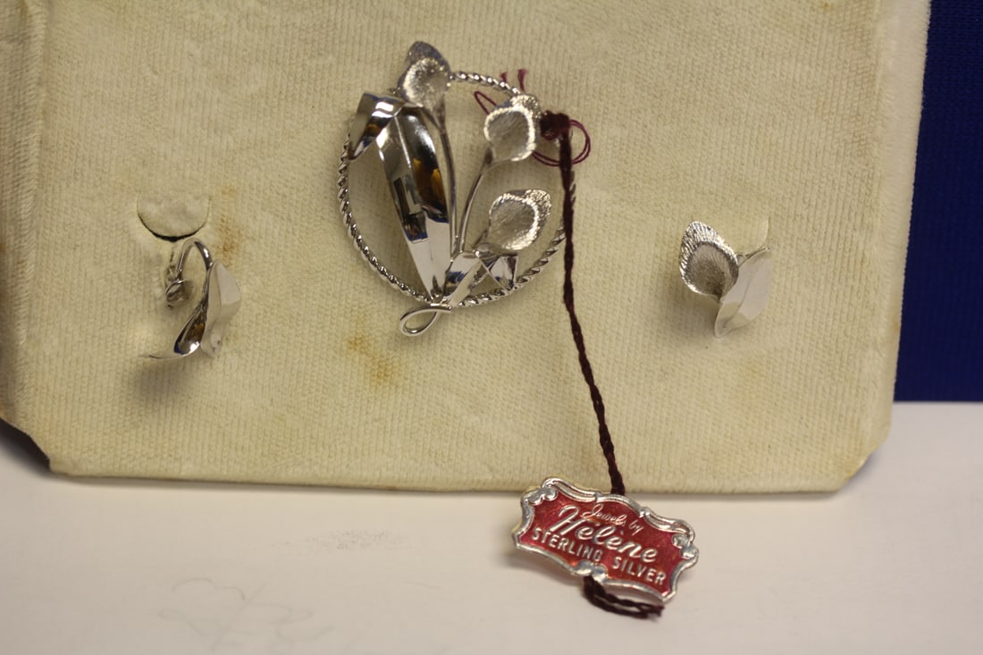 A Helene Sterling Suite: brooch and earrings