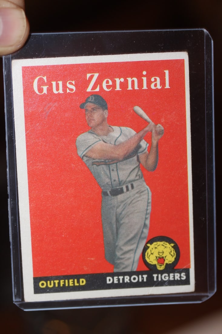 Gus Zernial Baseball Card: as shown on photos