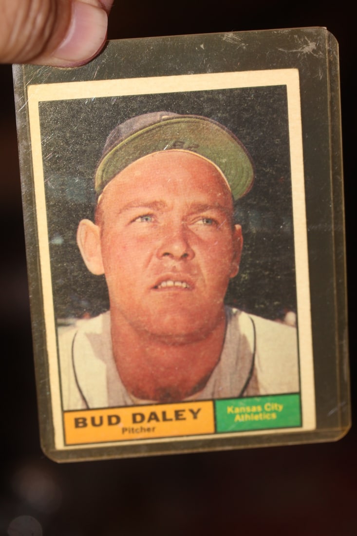 1961 Bud Daley Baseball Card: as shown on photos