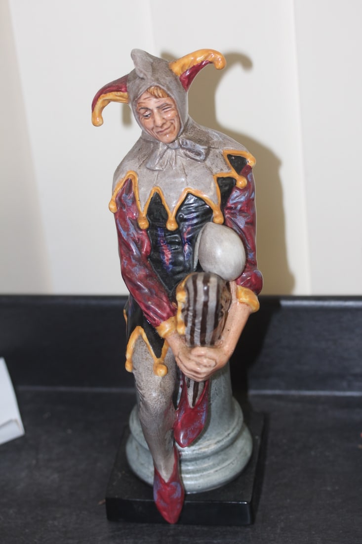 Royal Doulton Jester Figurine: 10" tall