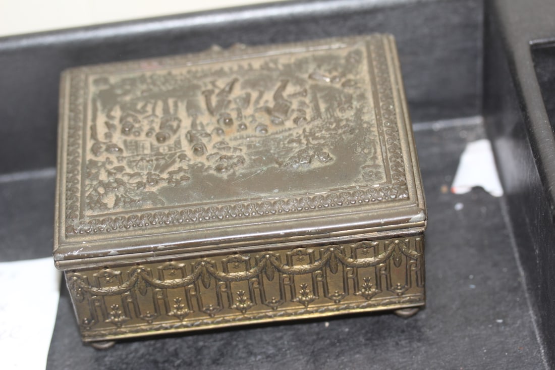 Signed Repousse Metal Box - 7