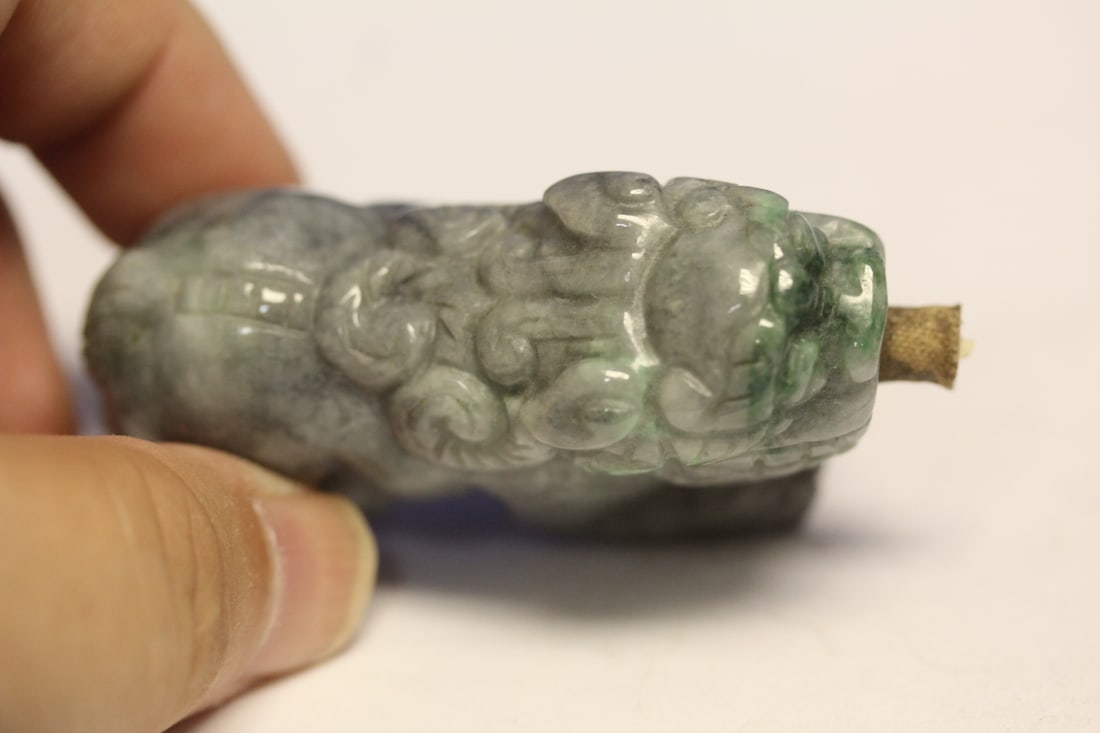 Jade Snuff Bottle - 4