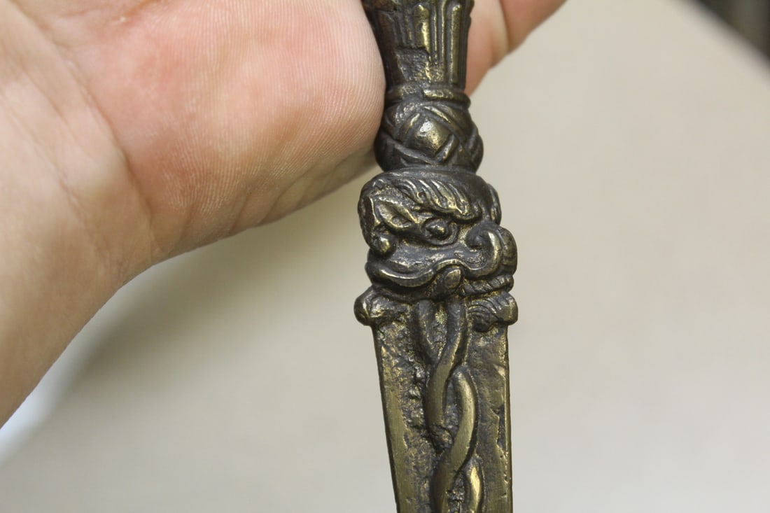 Solid Bronze Tibetan Dagger? - 10