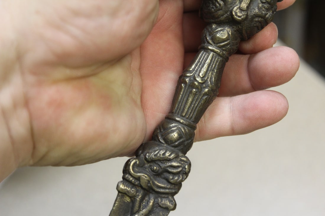 Solid Bronze Tibetan Dagger? - 8