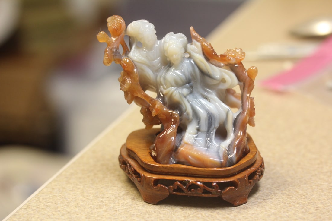 Chinese Agate Carving on Stand: 2 3/4" x 3 1/8" wide