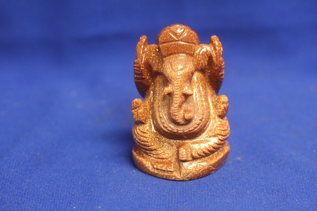 Goldstone Asian Elephant Statue: 2 3/4" tall