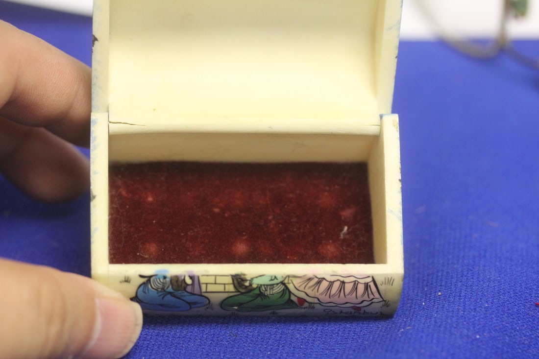 India Bone Hand Painted Box - 4