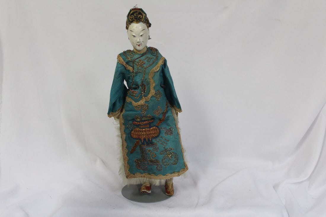 An Old Chinese Doll: joint head and limbs - 10" tall