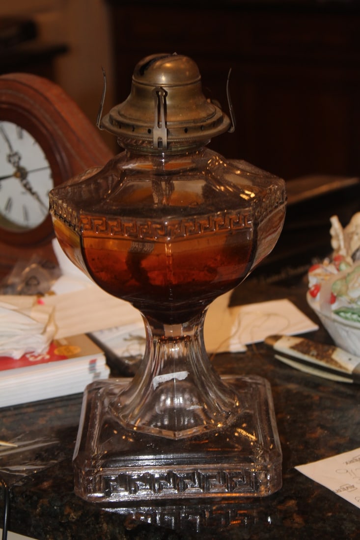 Vintage/Antique Greek Key Oil Lamp: kerosene oil lamp - 10 3/8" tall
