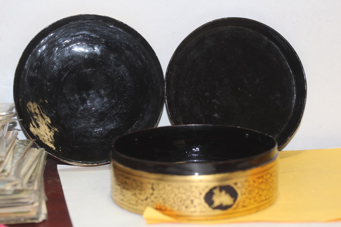 A Chinese Export Box - 5