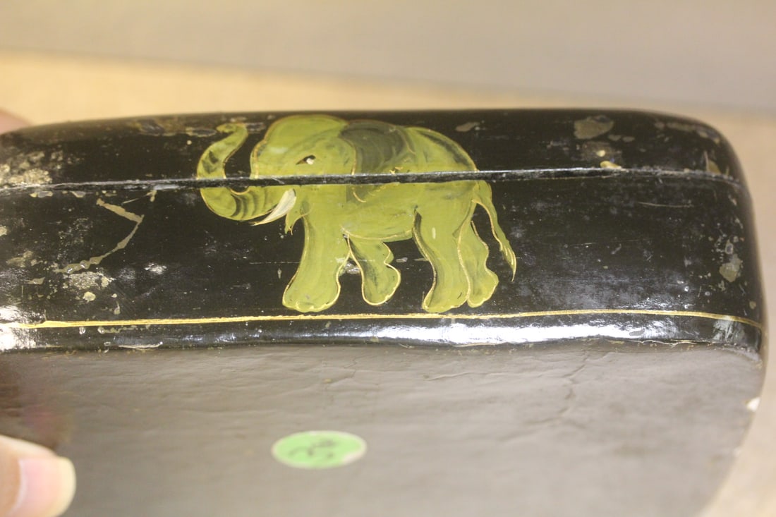 Vintage Lacquer Box - 2