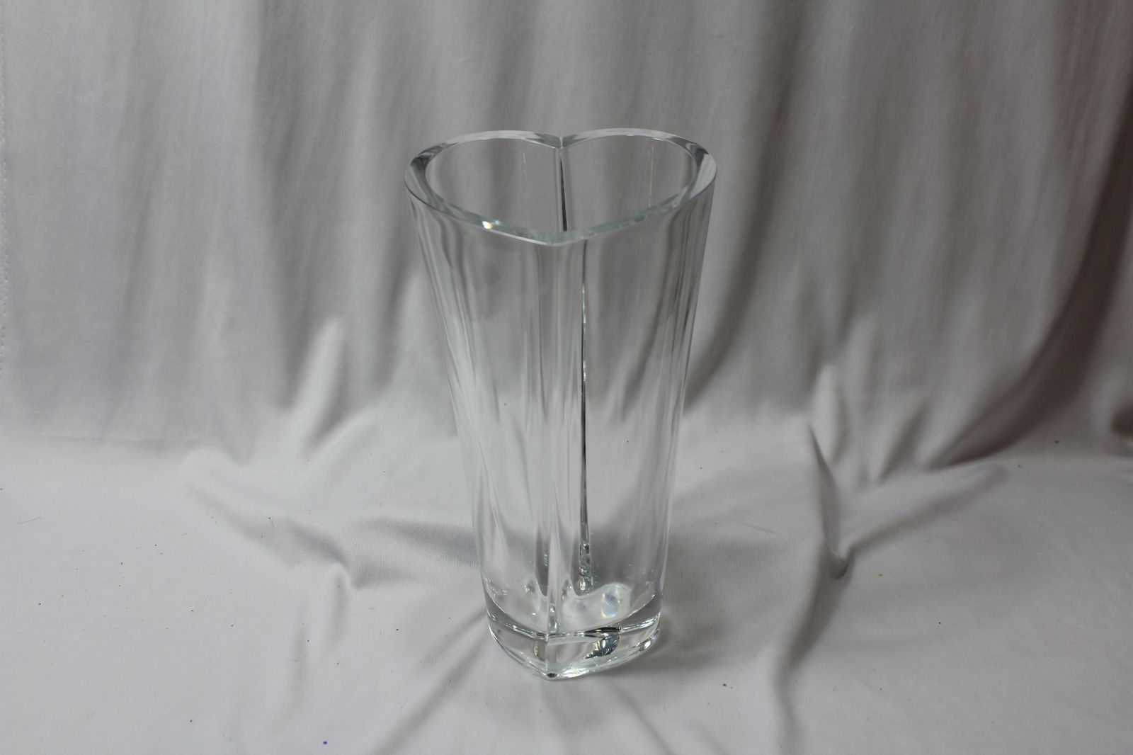 A Crystal Vase (1 of 4)