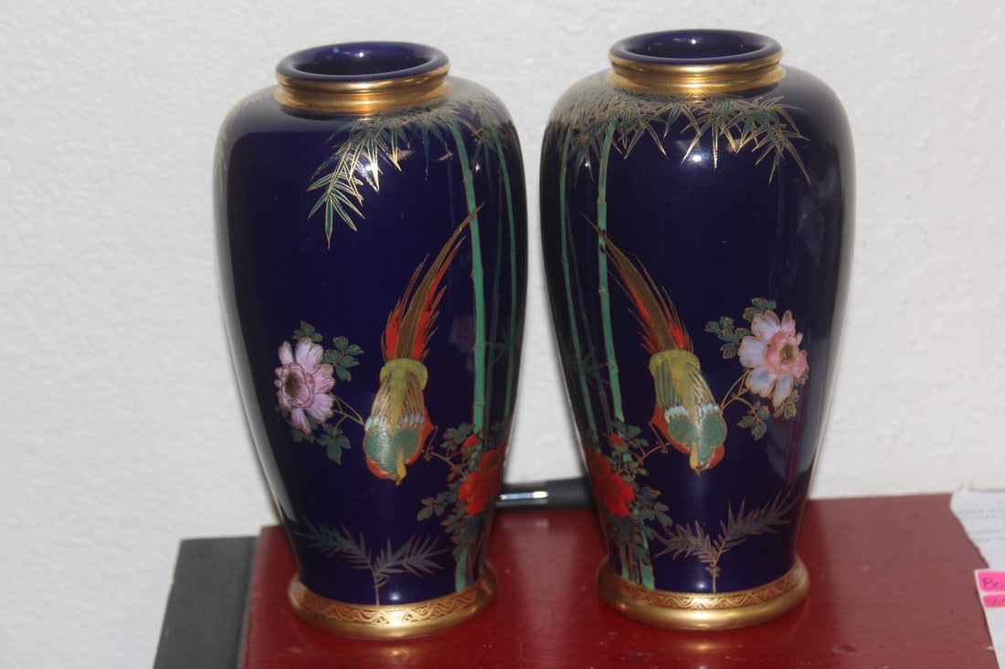 Pair of Signed Kutani Vases: vintage - mirror images? - 7 1/2" tall each