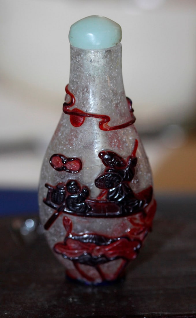 Antique/Vintage Chinese Peking Glass Snuff Bottle: "Snow Storm" pattern, probably early 20th century. 3 1/4" tall including jade stopper. Signed.