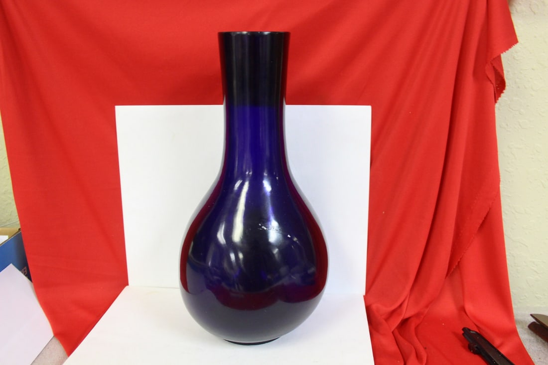 A Chinese Peking Glass Cobalt Blue Monochrome Vase: 13 5/8" tall