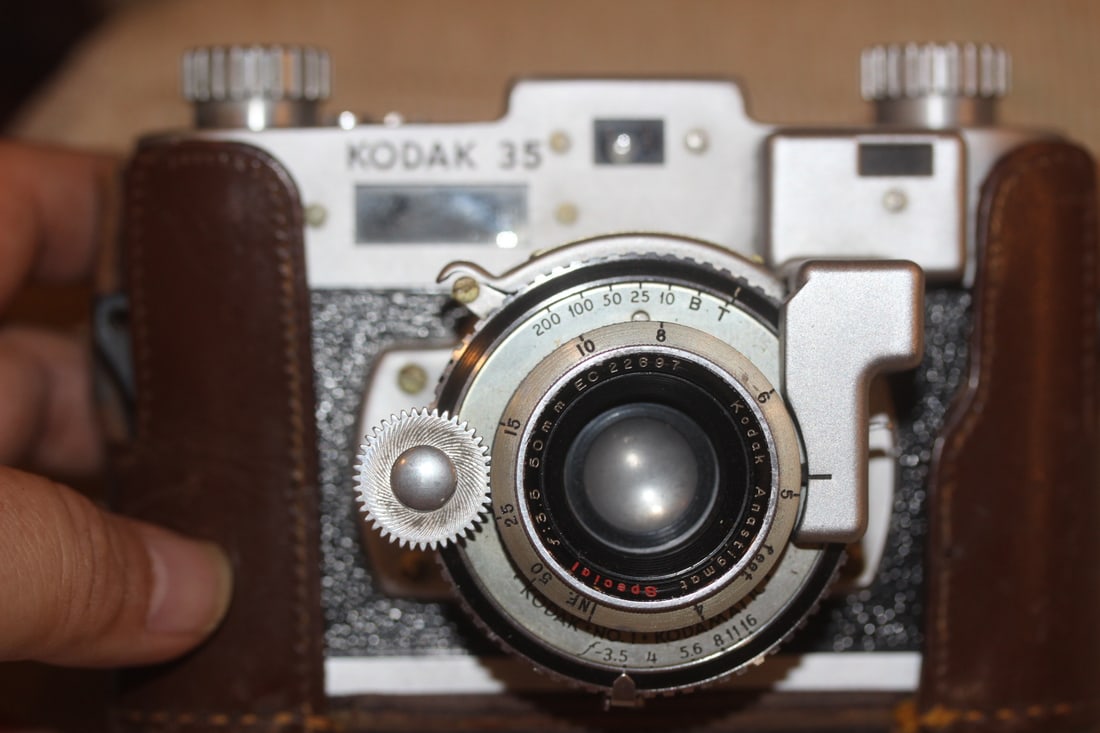 Kodak 35 Camera with Leather Case: not tested to see if works or not