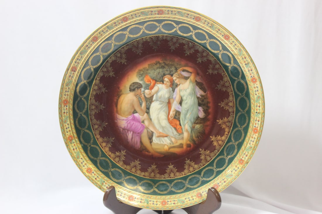 A Large Beehive Mark Plate: Made in Germany - 11 1/4" in diameter