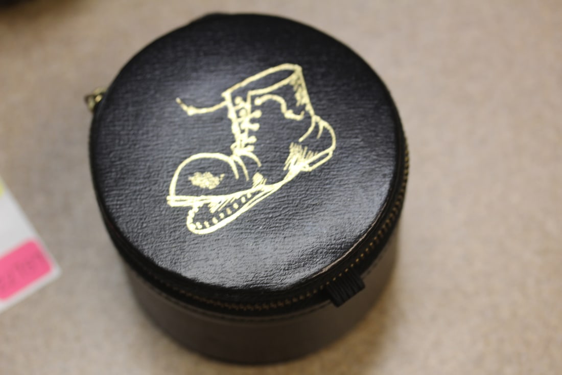 Vintage Swank Leather Shoe Kit: as shown