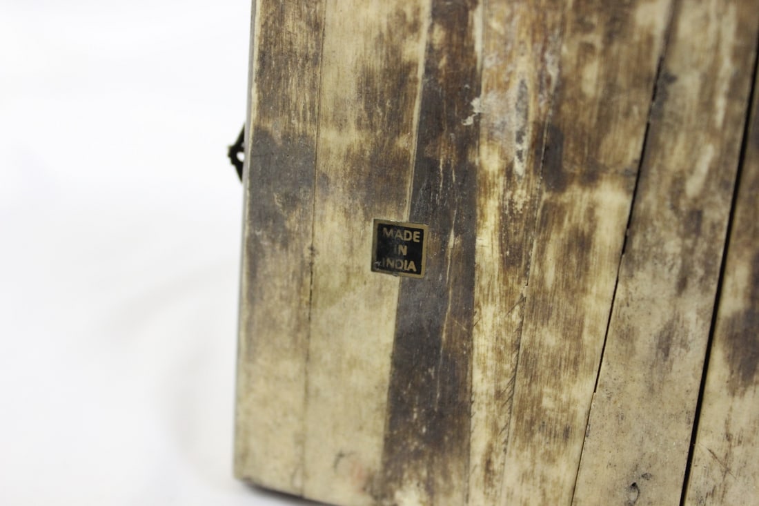 A Bone Trinket Box - 6