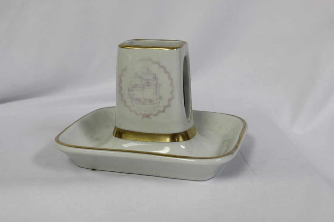 A Porcelain Match Holder by Hall: 4 inches tall