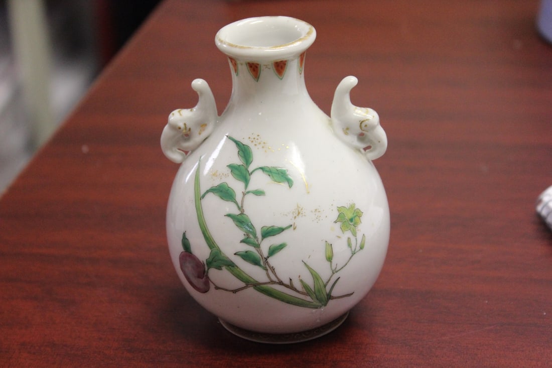 An Antique Chinese Two Handle Small Bottle: 4 1/2" tall - most likely early 20th century