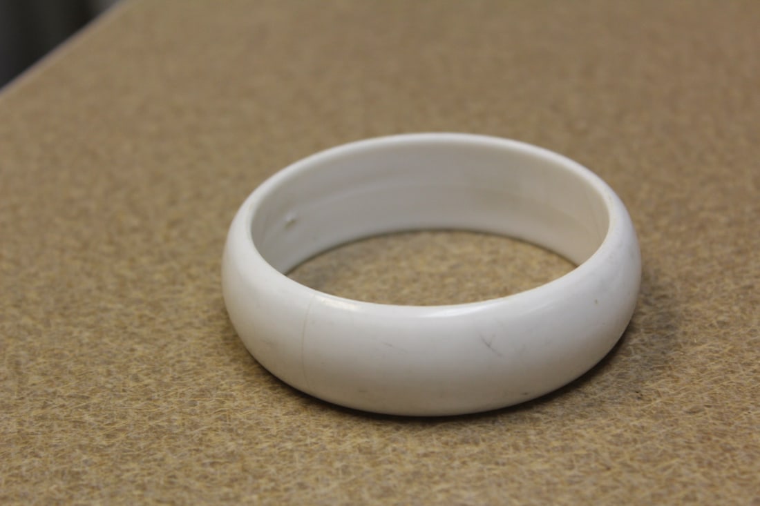 Wide Plastic Bangle Bracelet: Retro era - inside diameter= 2 3/8"