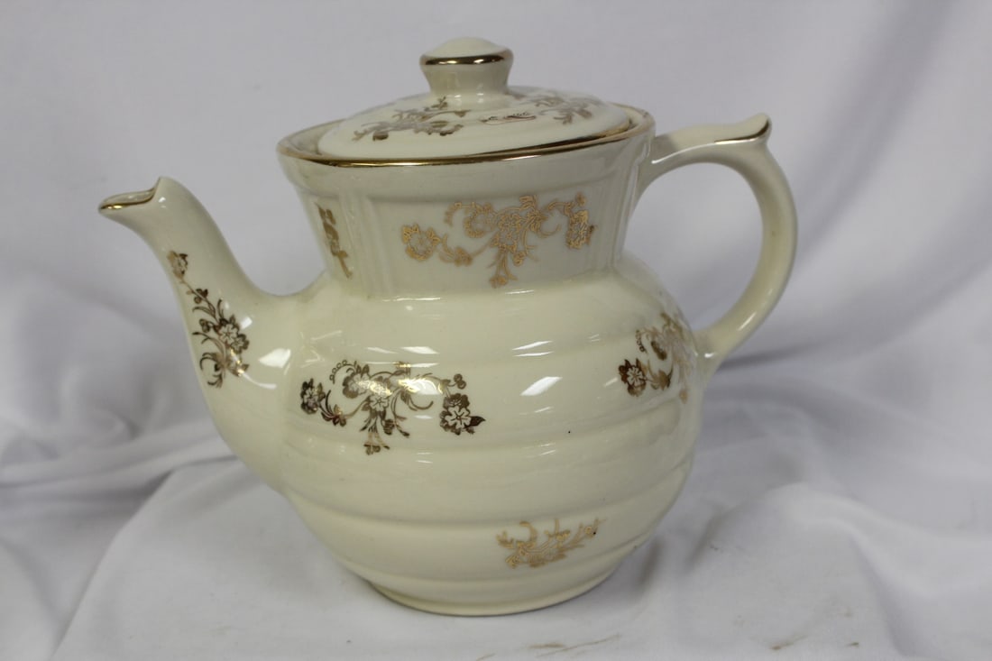 A Vintage Teapot: Drip-O-Lator - 7 1/2" tall