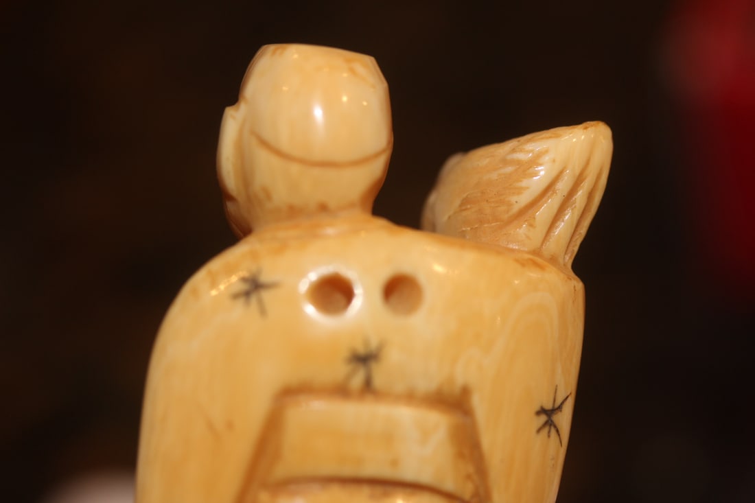 Signed Japanese Bone Netsuke - 4