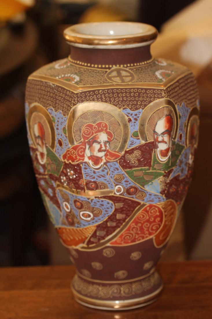 Antique/Vintage Japanese Satsuma Vase: 13" tall