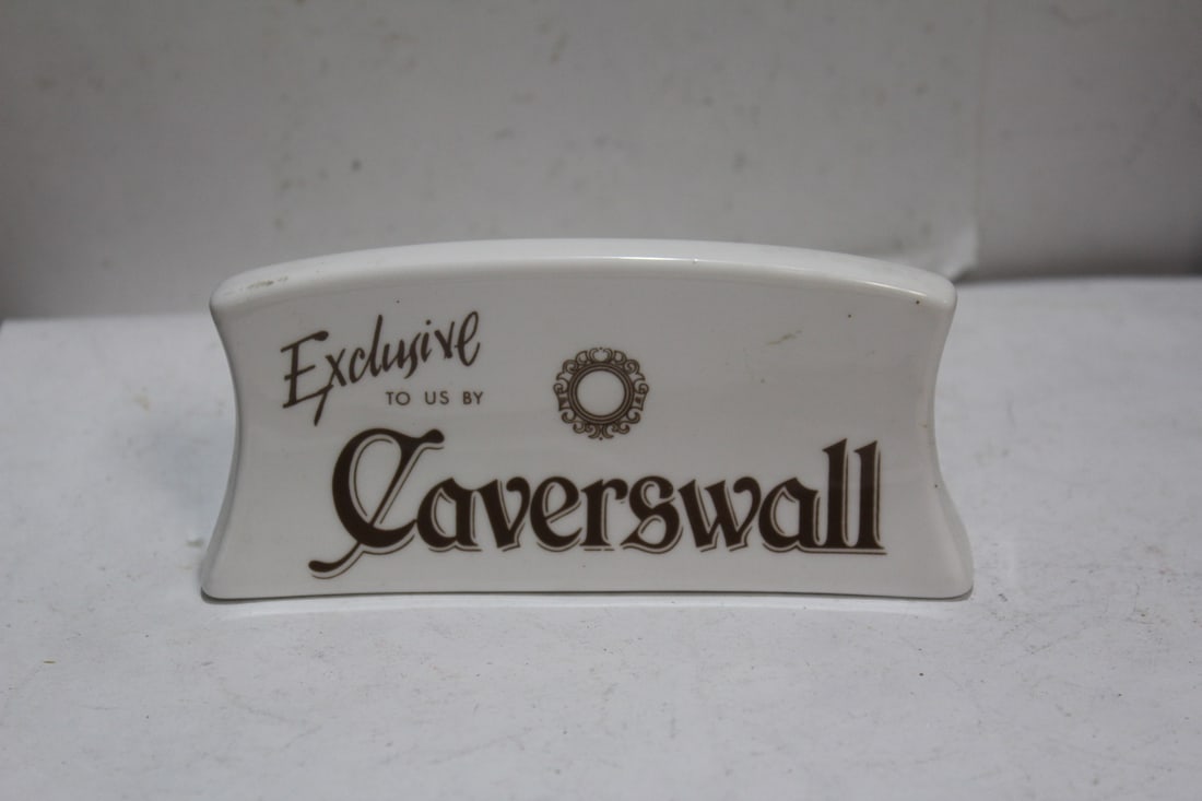 A Porcelain Advertising Plaque: 5 1/8" across