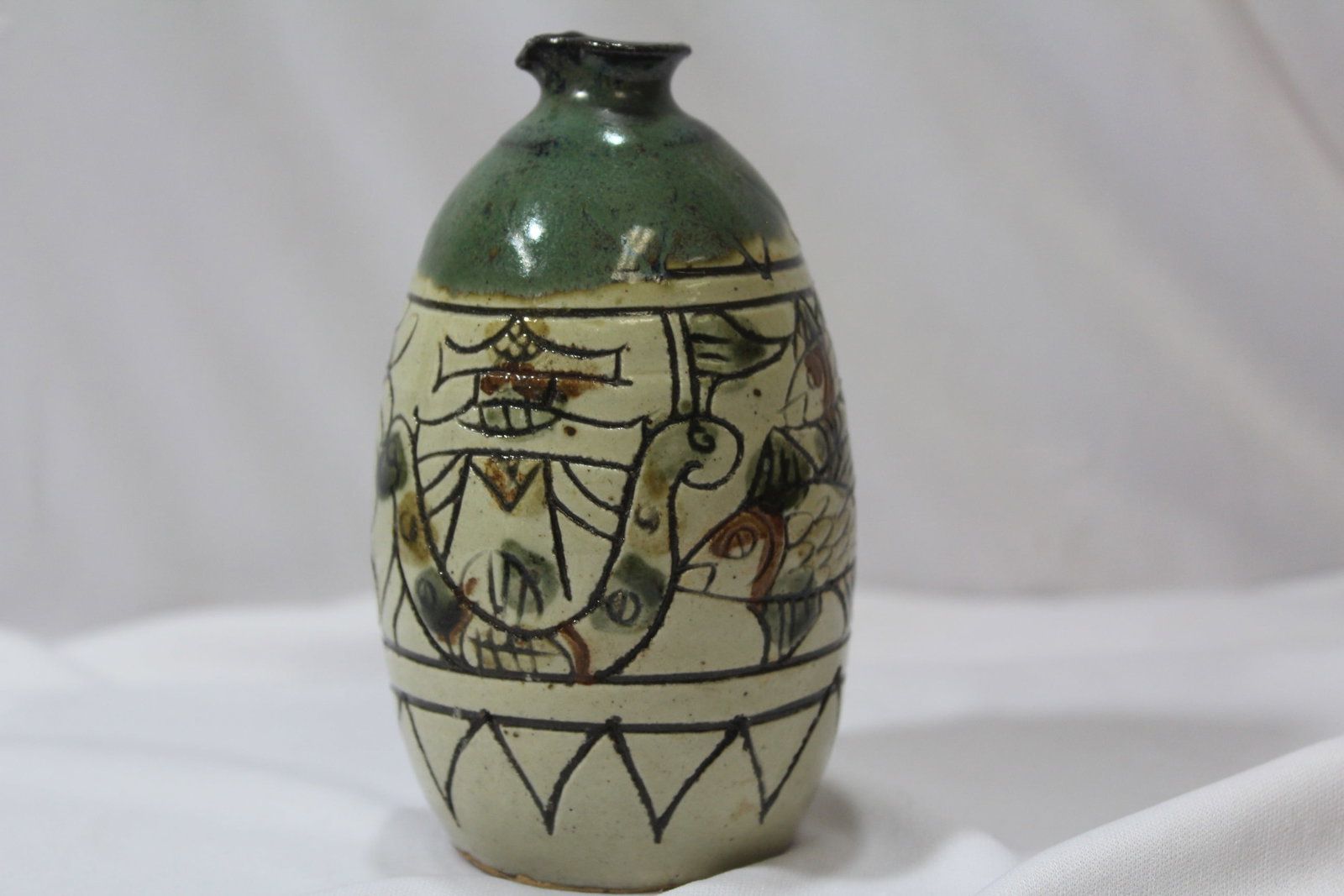 A Vintage Pottery Jug: 4 3/4" tall