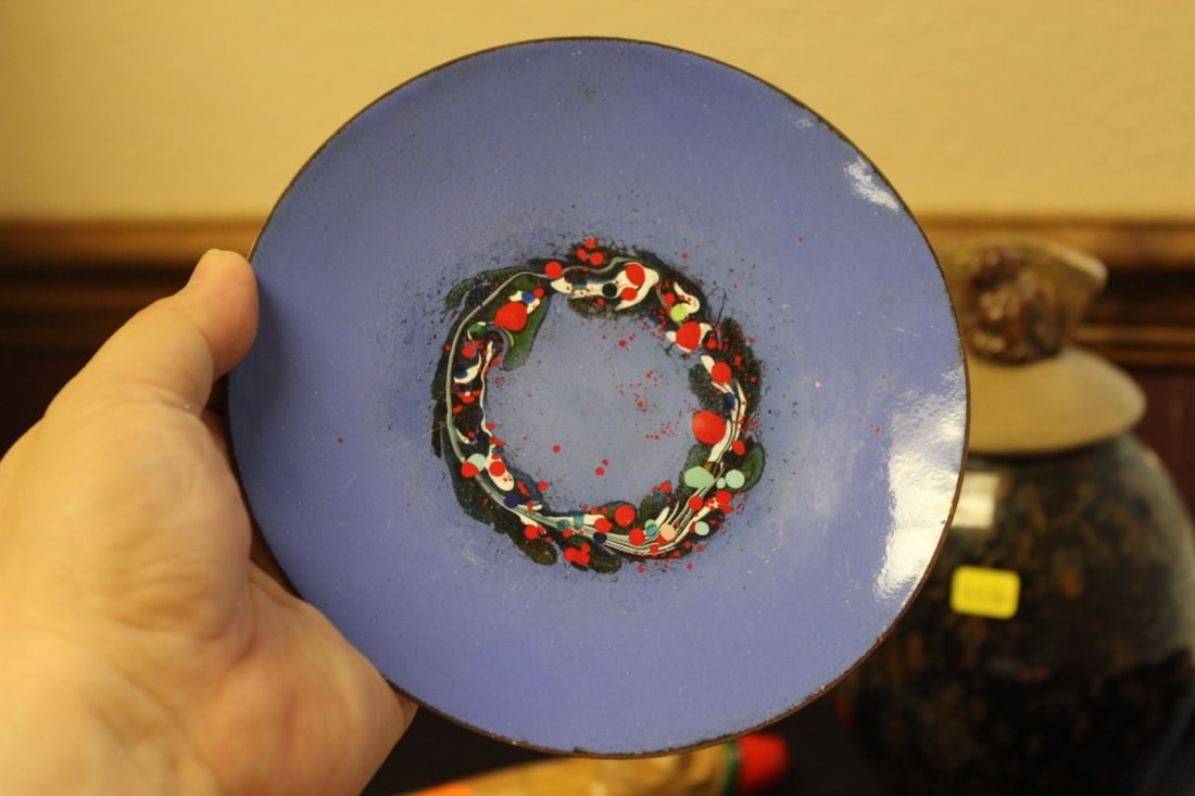 A Vintage Enamel Plate: Probably Retro Era - 6 inches in diameter