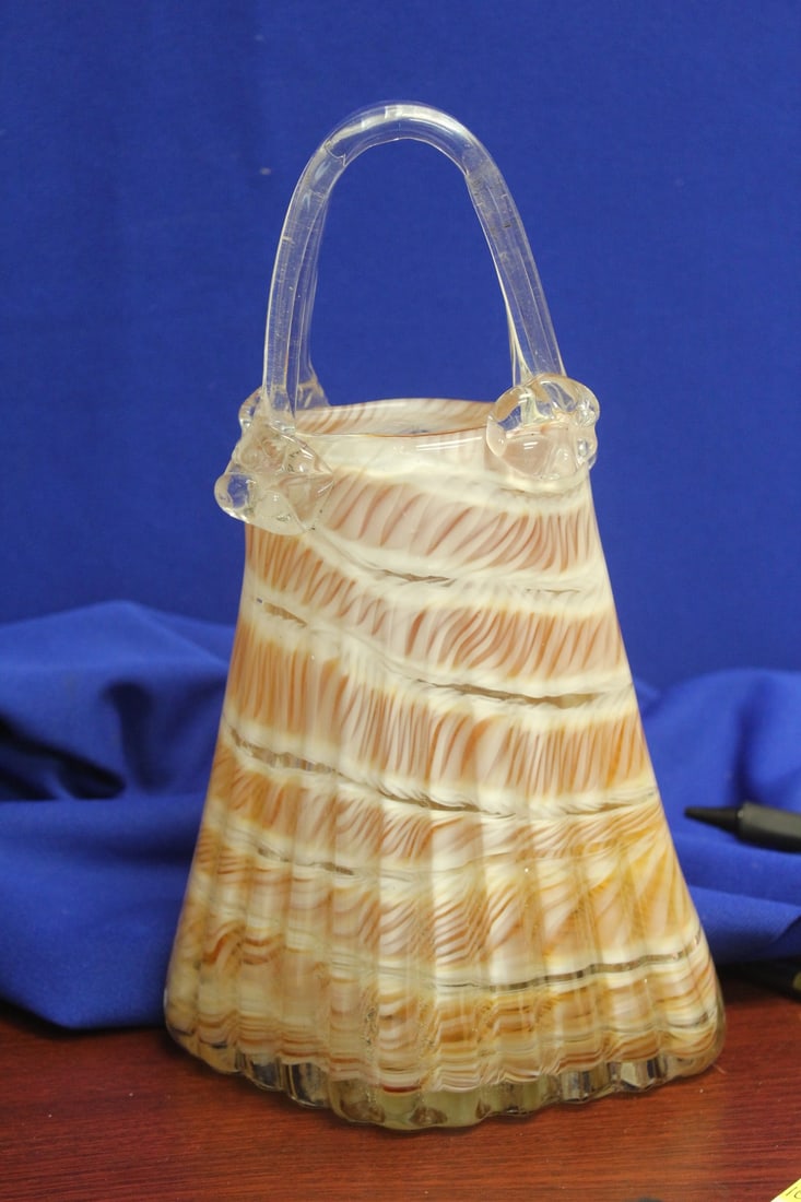 An Artglass Basket: 11 inches tall