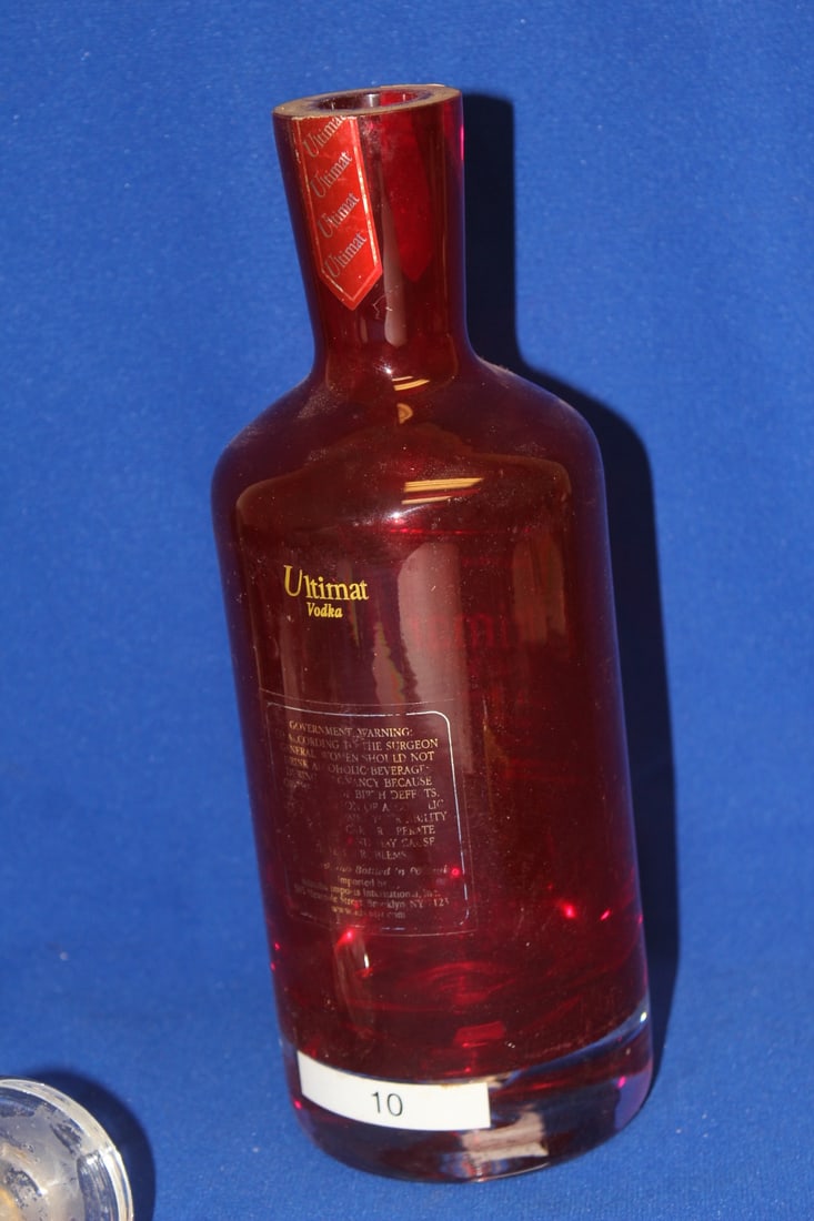 A Ruby Red Artglass Decanter - 4
