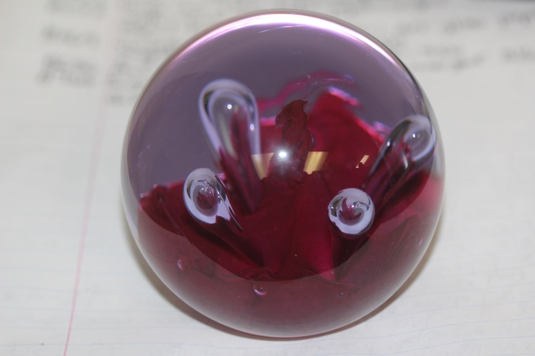 Signed Art Glass Paperweight: 3 inches tall