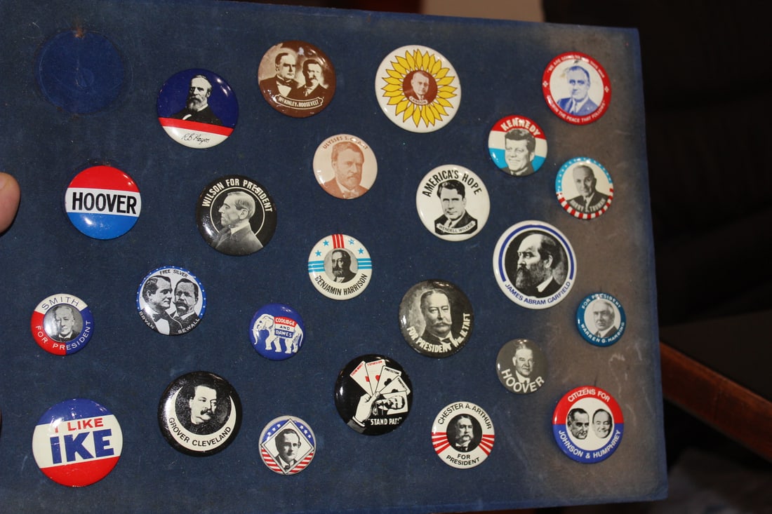 Lot of Political Buttons: as shown