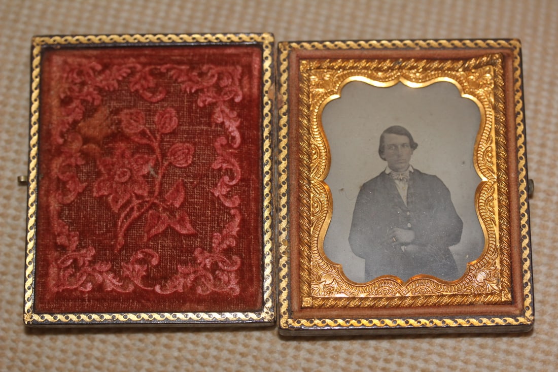 Tin Type Photograph: 19th century - overall= 3" x 2 1/2"