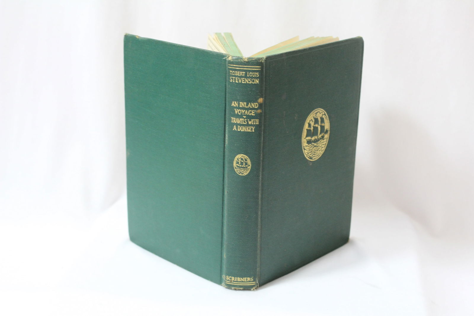 An Inland Voyage - Hardcover Book: Travels with a donkey - by Robert Louis Stevenson