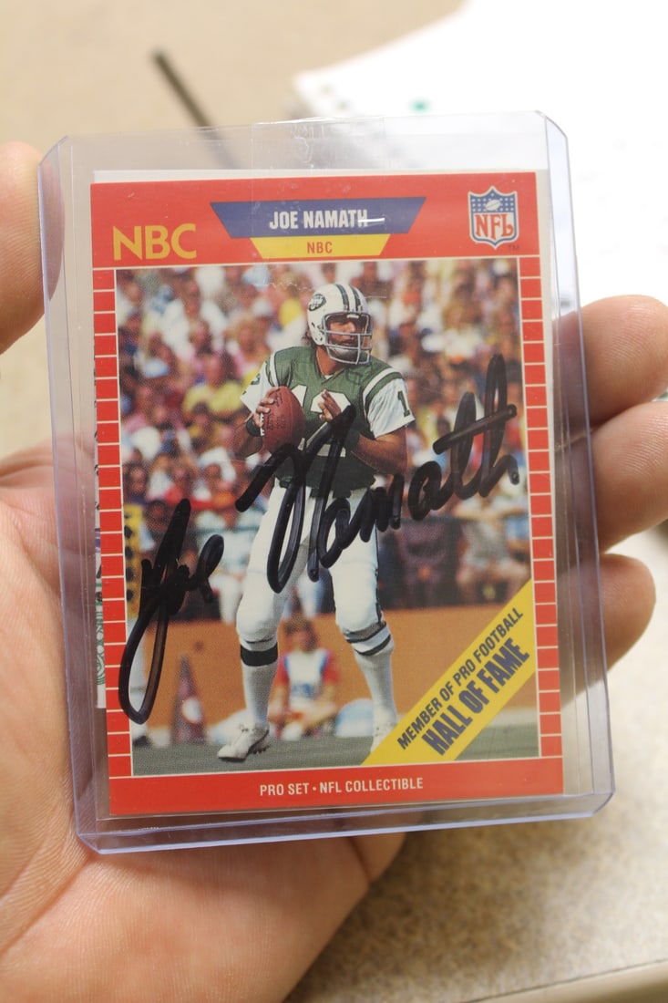 Signed Joe Namath Sport Card: with COA