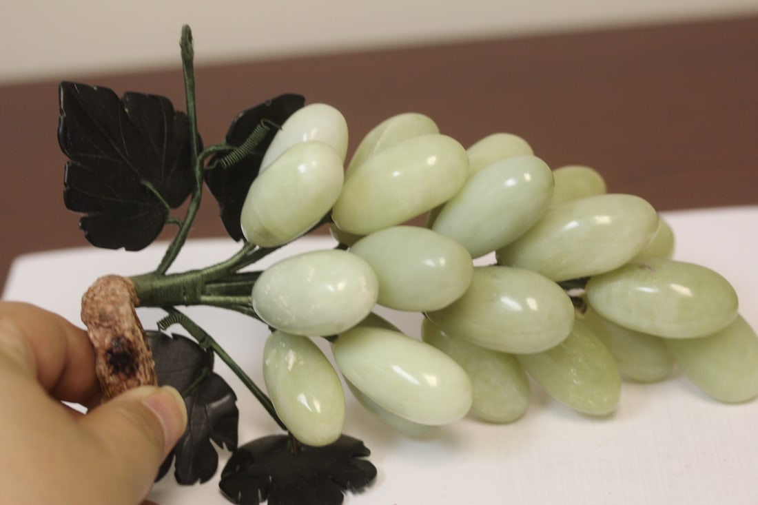 A Jade Grape - 2