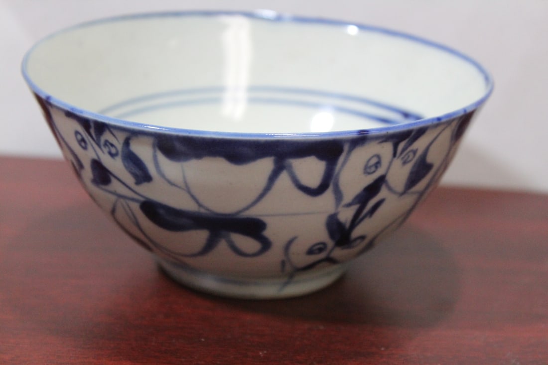 A Signed Antique Chinese Blue and White Bowl: 19th century - 5 1/2" in diameter