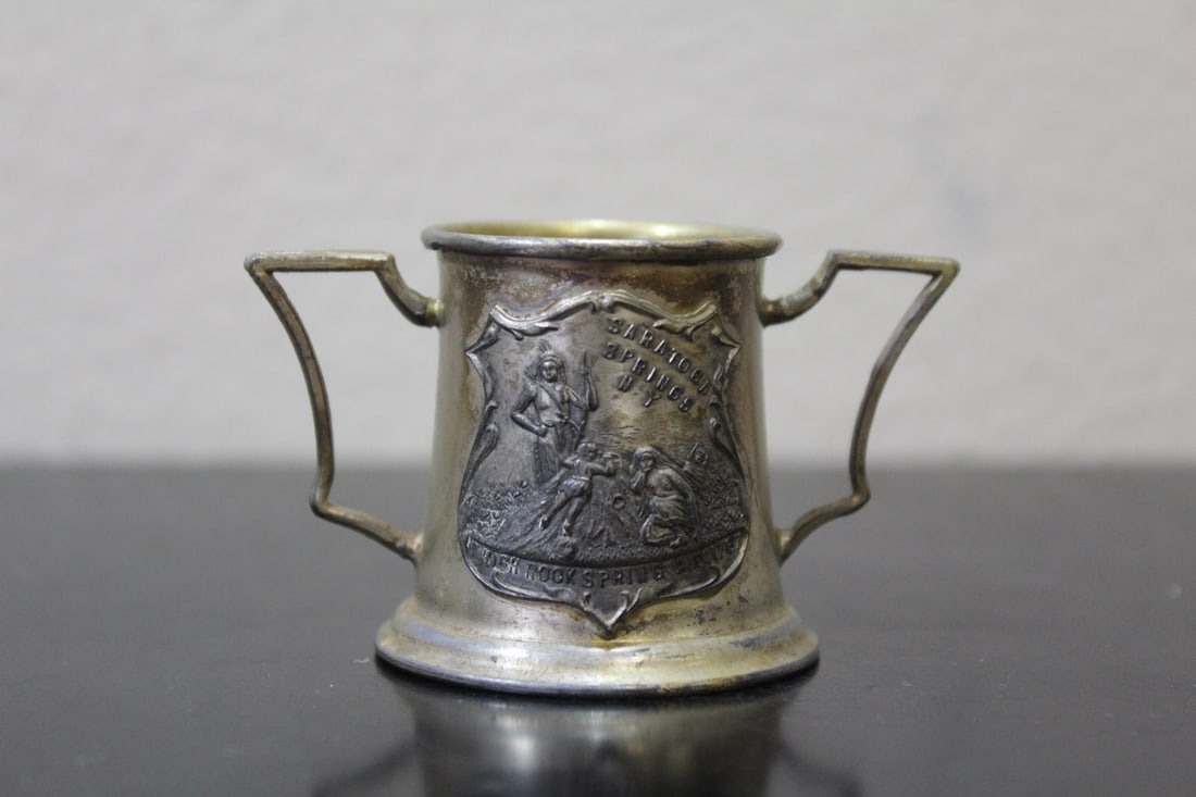 A Quadruple Plate Small Cup: 1 3/4" tall