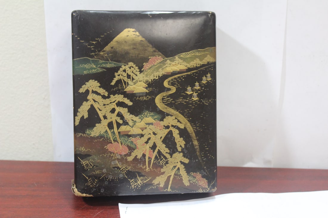 A Japanese Paper Mache Box: please note: as found, refer to images for condition - 7 1/2" x 6"