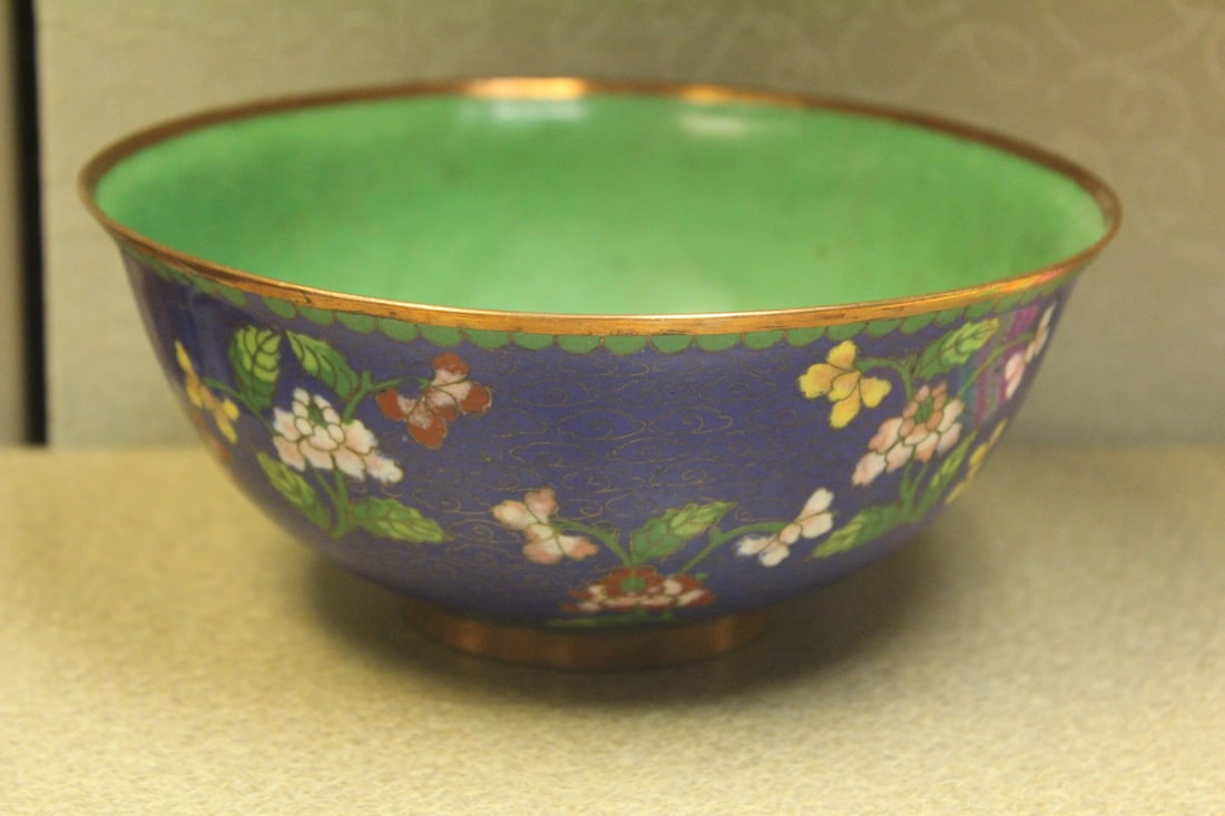 Antique Chinese Cloisonne Bowl: good size - 6 3/4" in diameter - marked "China"