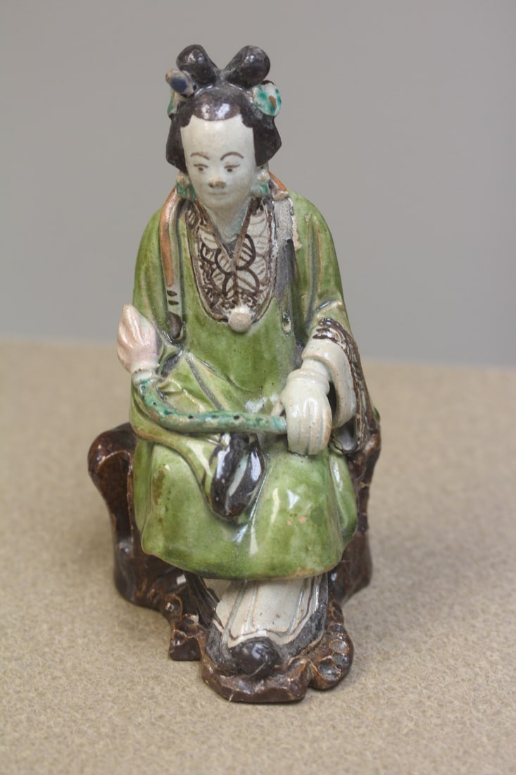 Antique Rare Form Mud Lady: please note: minor losses as shown - 7" tall