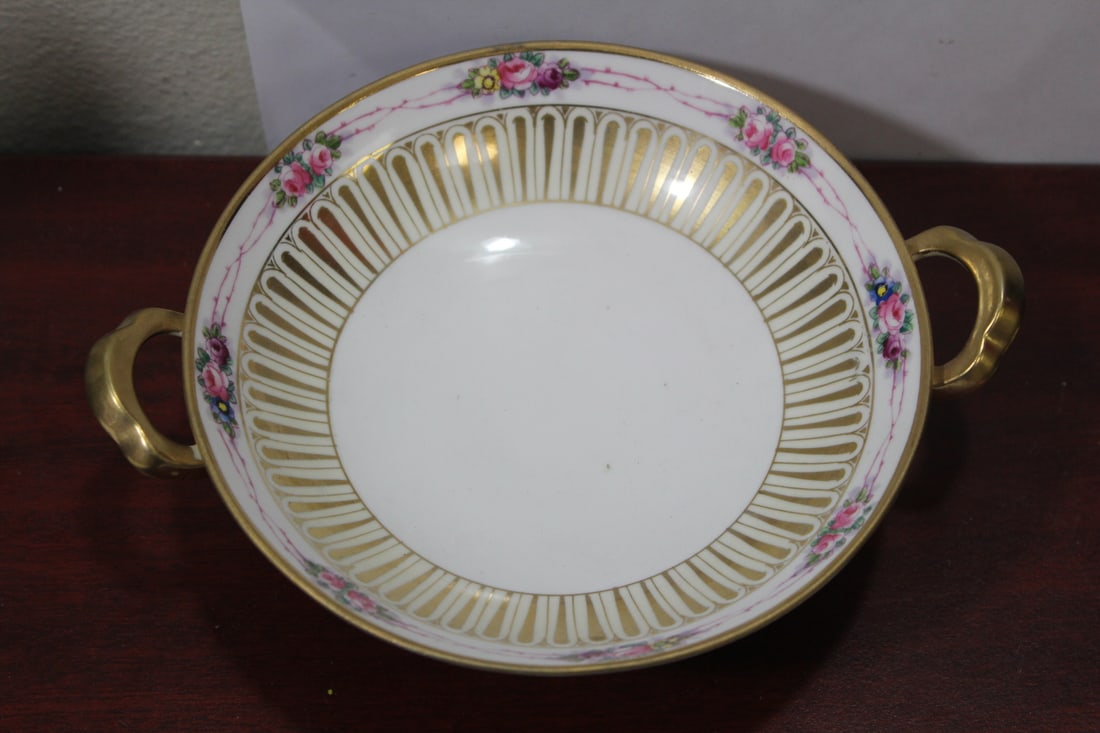 A Nippon Stem Bowl: 6 7/8" in diameter without the handle