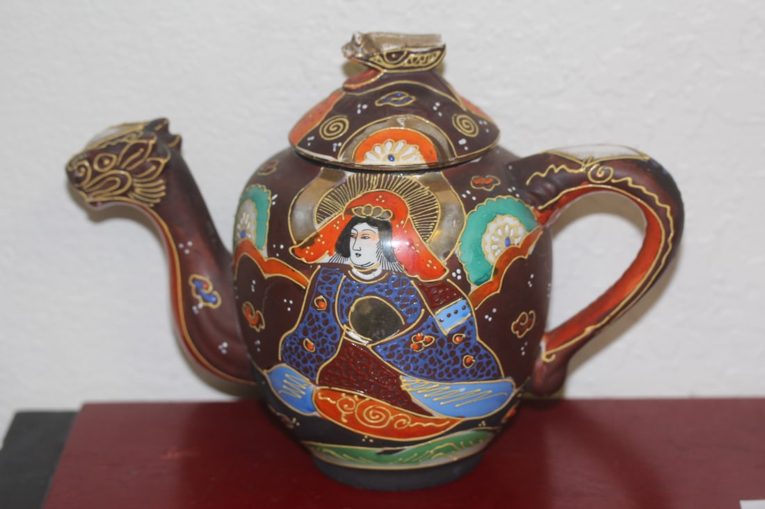 Japanese Geisha Girl and Dragon Teapot: 9" wide by 7" tall