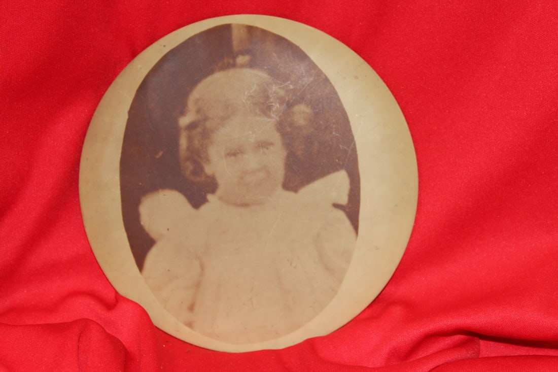 A Large Child Button?: 5 7/8" across