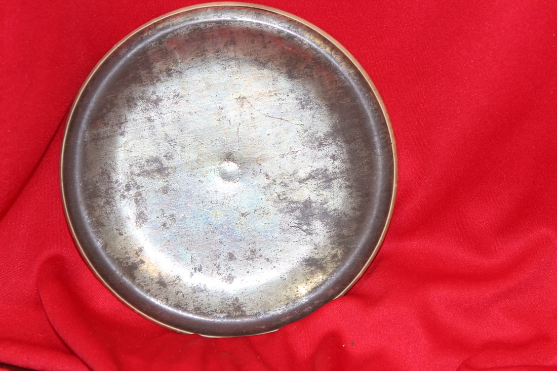 A Large Child Button? - 4